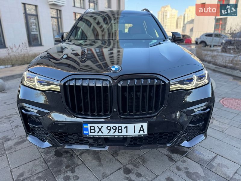 Внедорожник / Кроссовер BMW X7 2021 в Киеве
