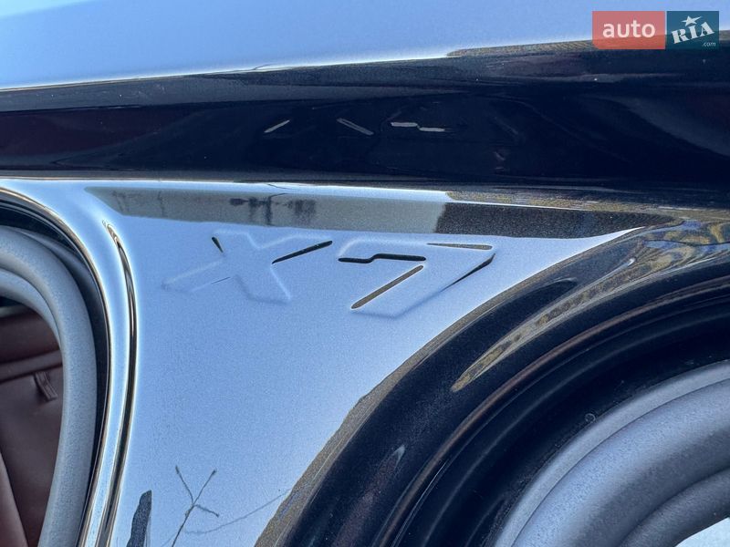 Внедорожник / Кроссовер BMW X7 2021 в Киеве