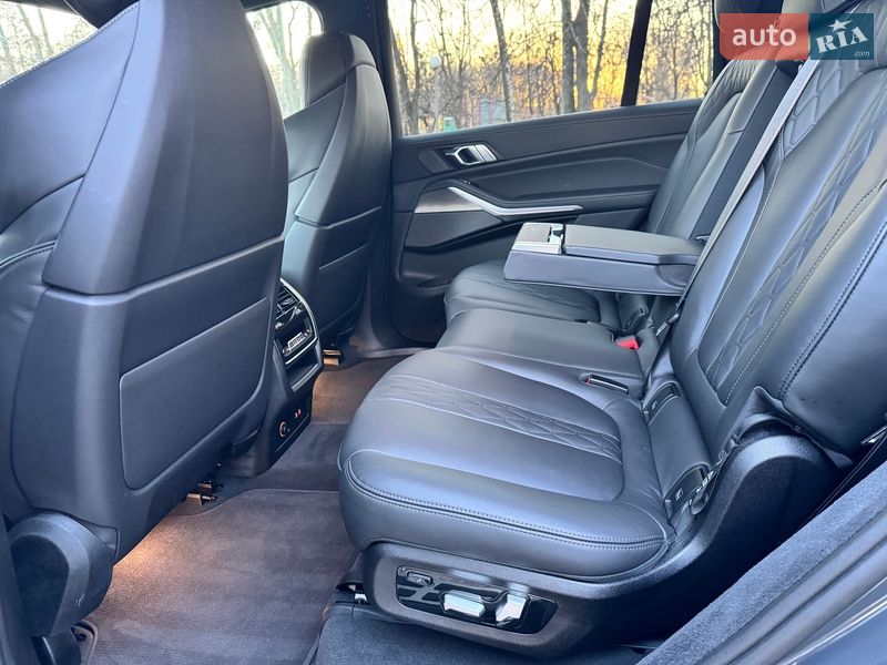 Внедорожник / Кроссовер BMW X7 2024 в Виннице
