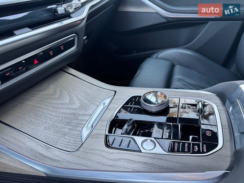 Внедорожник / Кроссовер BMW X7 2024 в Виннице