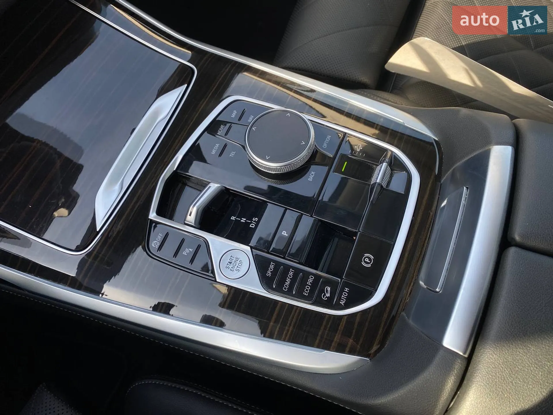2023 BMW X7 - мініатюра 21