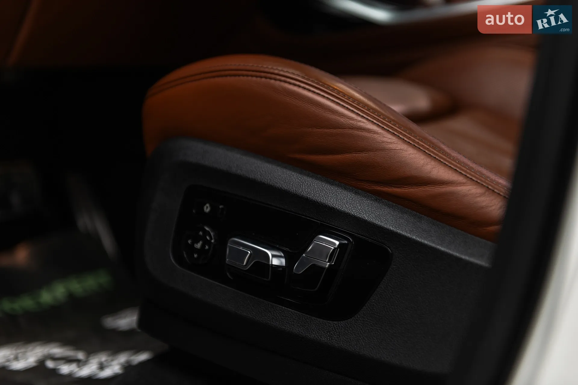 2023 BMW X7 - мініатюра 35