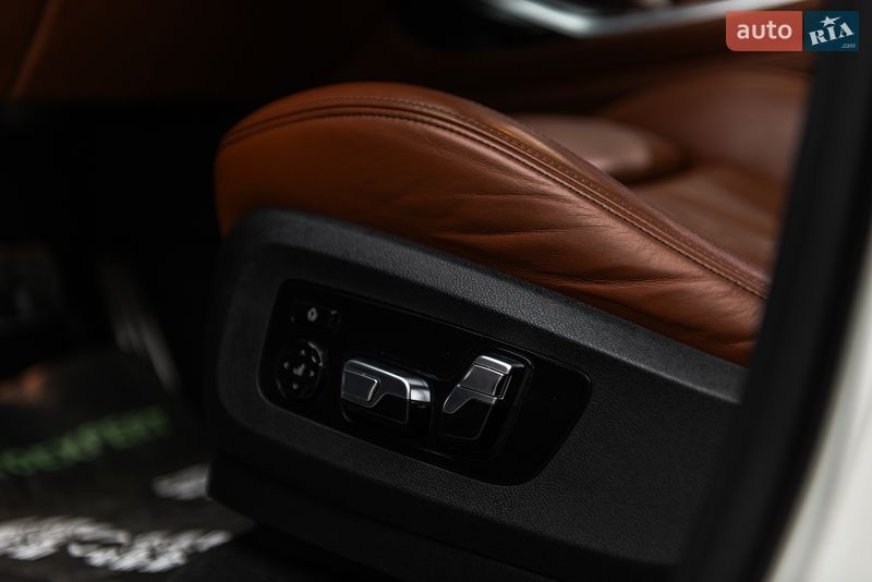 Позашляховик / Кросовер BMW X7 2023 в Мукачевому фото 35 Позашляховик / Кросовер BMW X7 2023 в Мукачевому