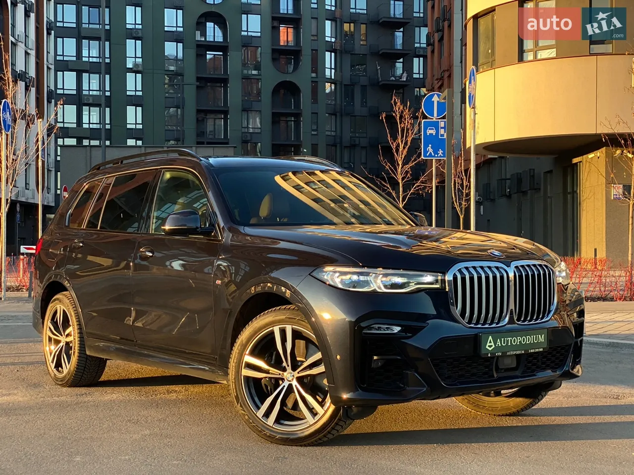 2022 BMW X7 - мініатюра 22