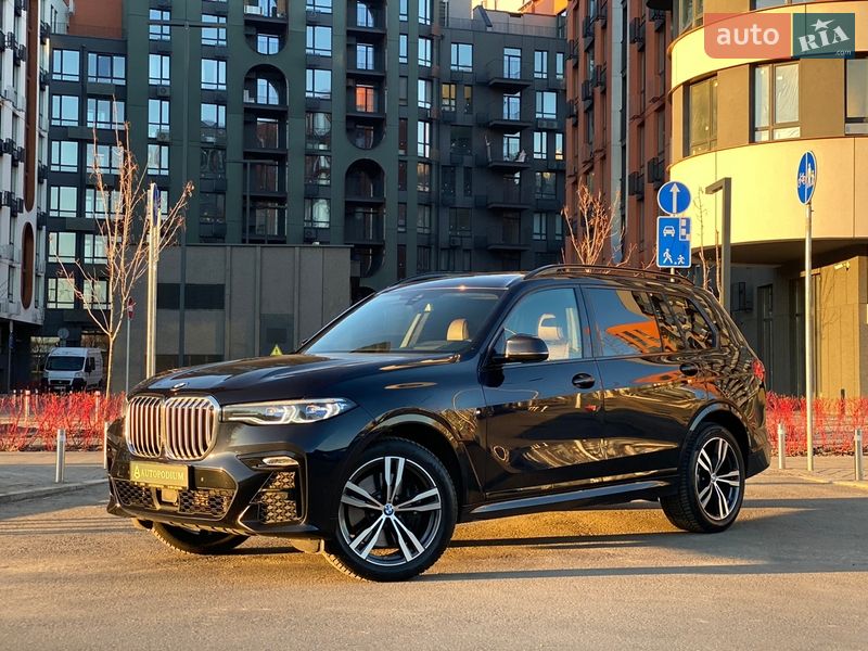 Внедорожник / Кроссовер BMW X7 2022 в Киеве