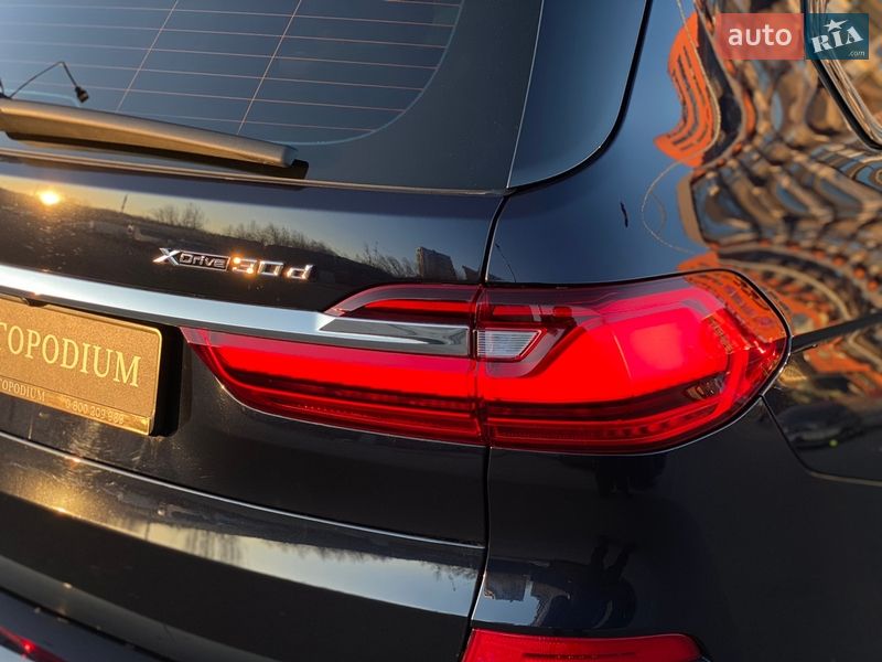 Внедорожник / Кроссовер BMW X7 2022 в Киеве