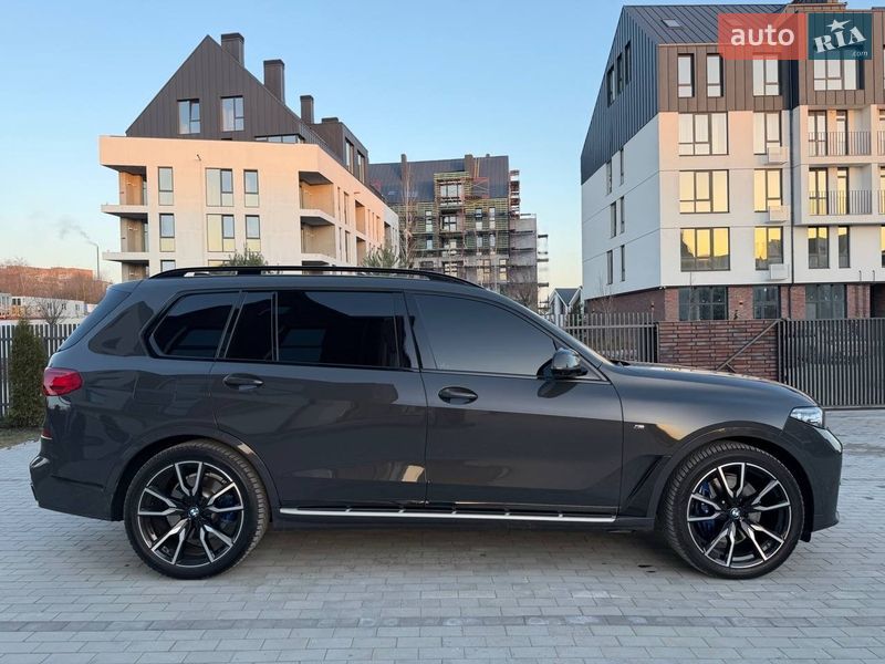 Внедорожник / Кроссовер BMW X7 2021 в Умани