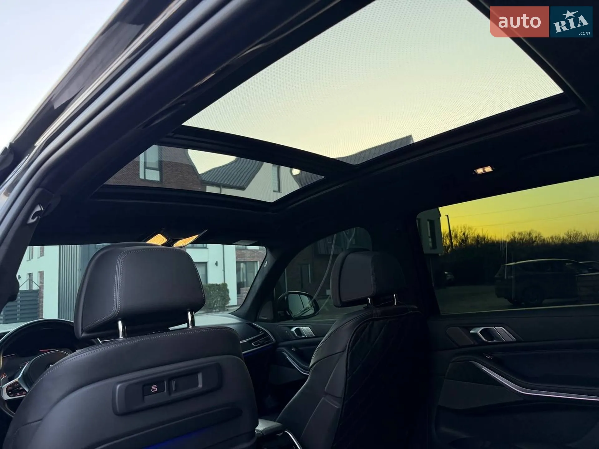 2021 BMW X7 - мініатюра 34