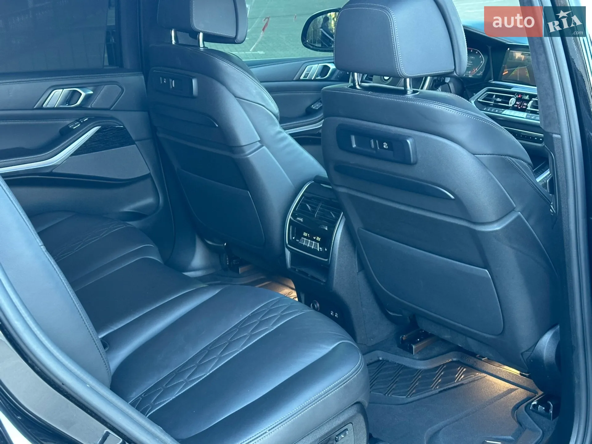 2022 BMW X7 - мініатюра 25
