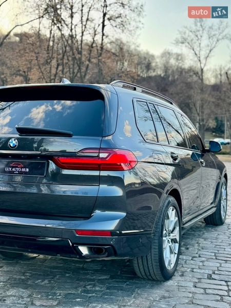 Позашляховик / Кросовер BMW X7 2020 в Києві