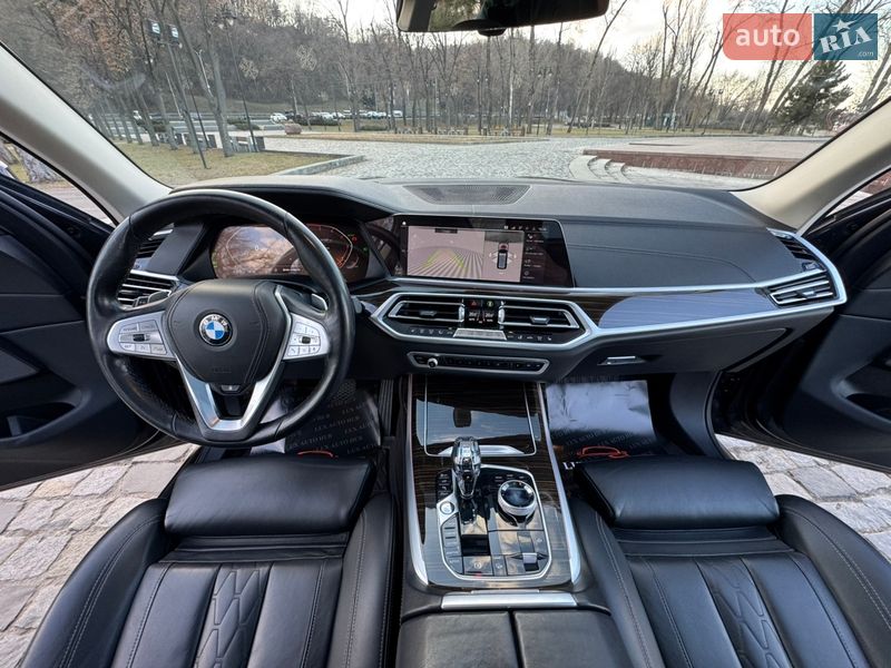 Позашляховик / Кросовер BMW X7 2020 в Києві