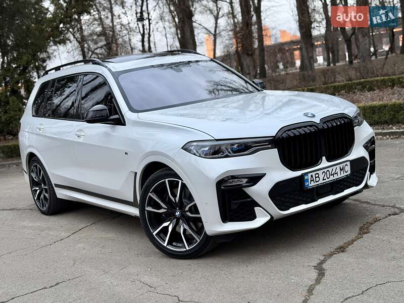 Позашляховик / Кросовер BMW X7 2022 в Києві