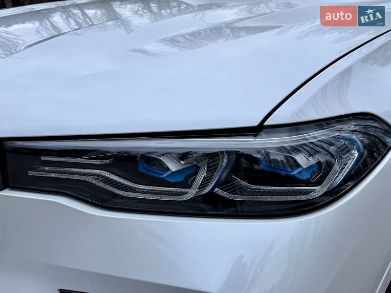 Позашляховик / Кросовер BMW X7 2022 в Києві