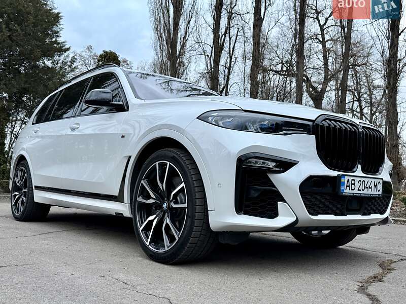 Позашляховик / Кросовер BMW X7 2022 в Києві