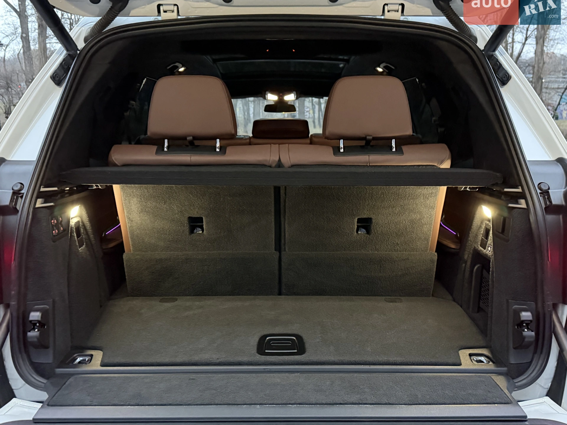 2022 BMW X7 - мініатюра 84