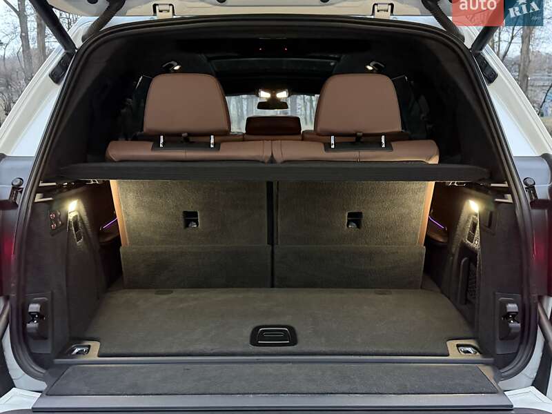 Позашляховик / Кросовер BMW X7 2022 в Києві
