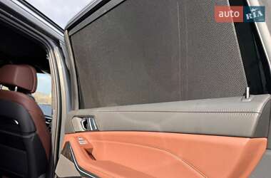 Позашляховик / Кросовер BMW X7 2024 в Києві
