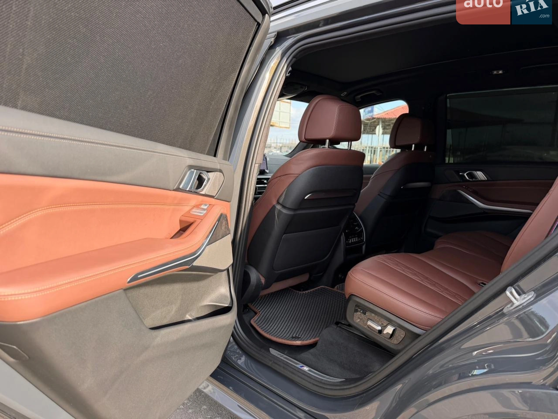 2024 BMW X7 - мініатюра 108