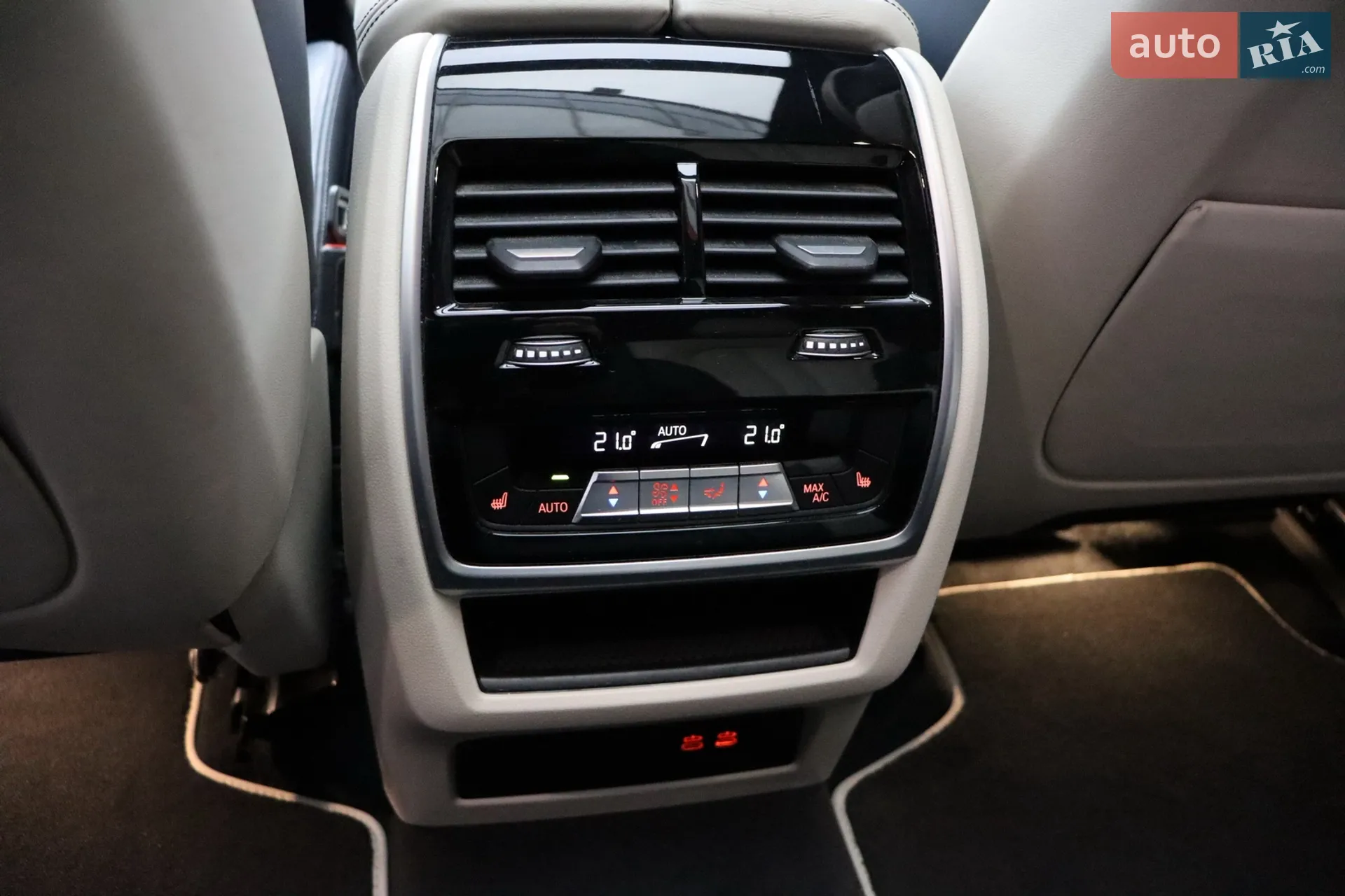 2019 BMW X7 - мініатюра 39