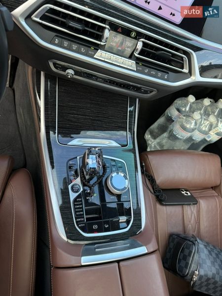 Внедорожник / Кроссовер BMW X7 2020 в Киеве
