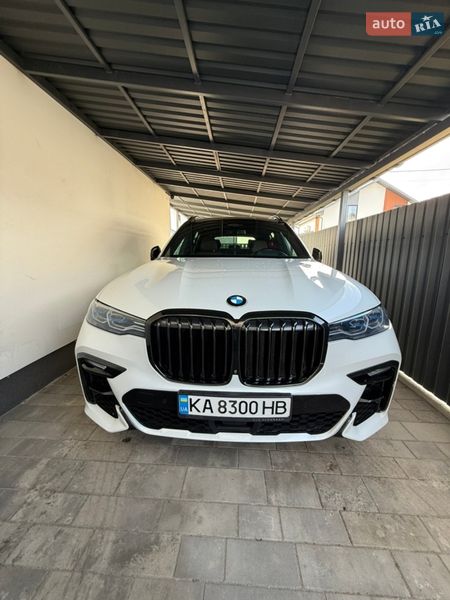 Внедорожник / Кроссовер BMW X7 2020 в Киеве