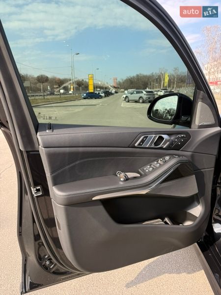 Позашляховик / Кросовер BMW X7 2025 в Києві