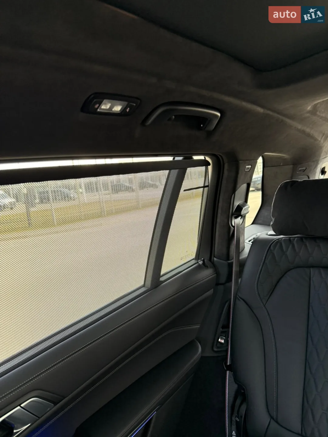 2025 BMW X7 - мініатюра 37