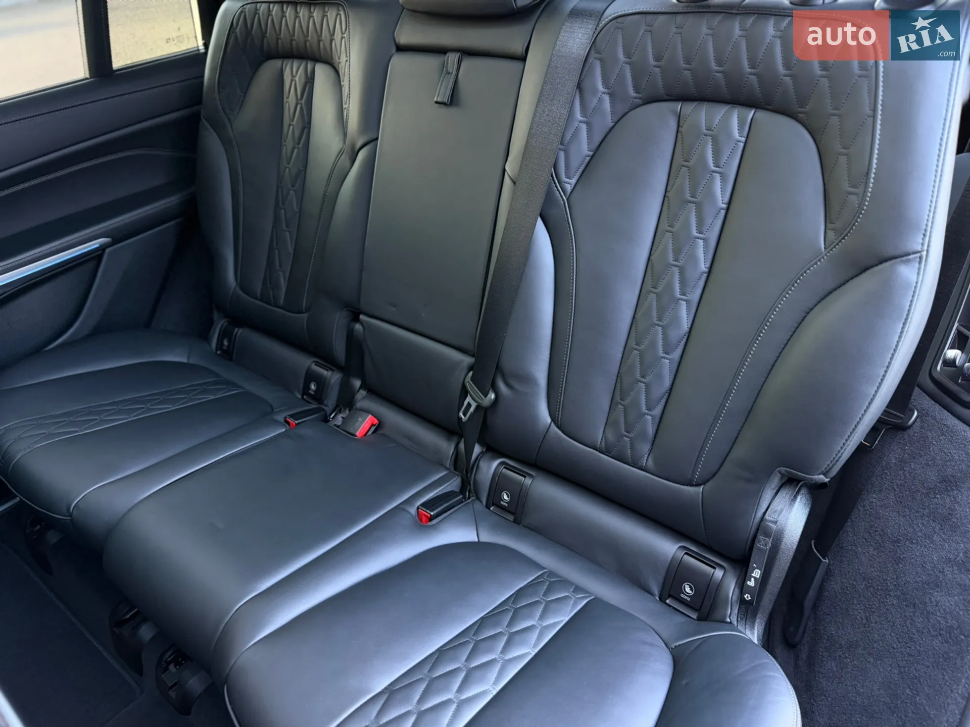 2024 BMW X7 - мініатюра 131