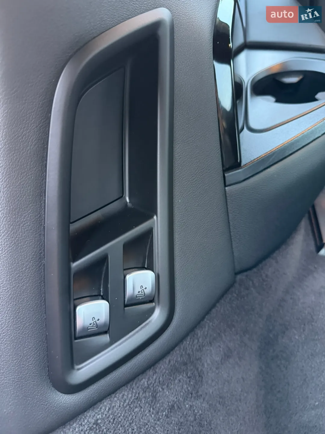 2024 BMW X7 - мініатюра 151