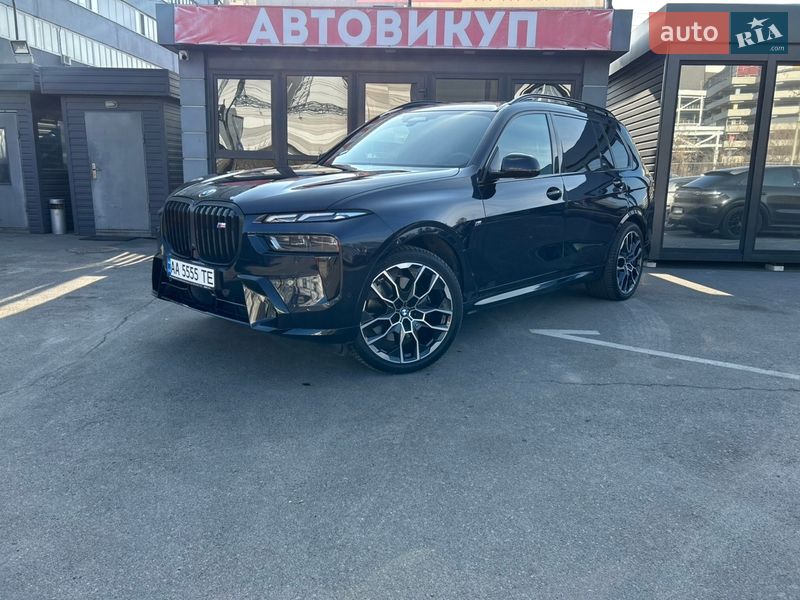 Внедорожник / Кроссовер BMW X7 2025 в Киеве