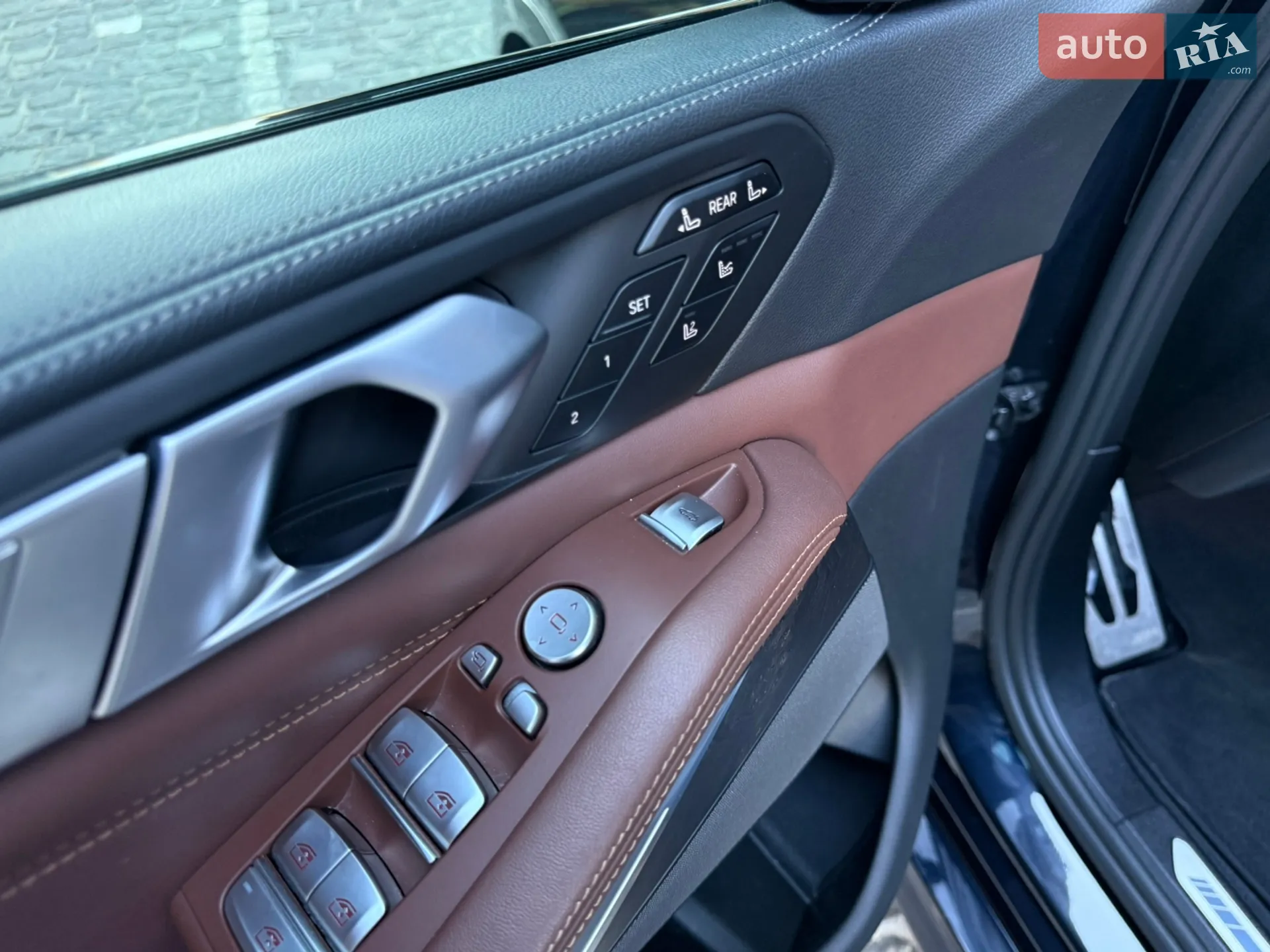 2020 BMW X7 - мініатюра 149