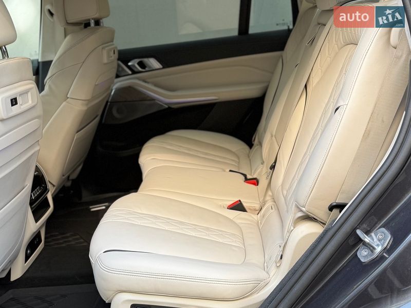 Позашляховик / Кросовер BMW X7 2020 в Івано-Франківську