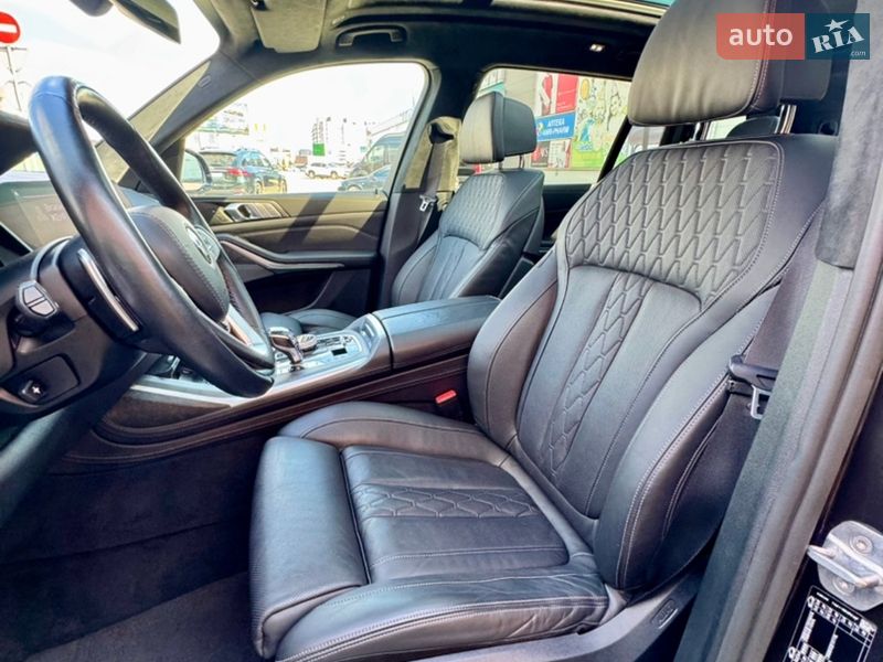 Внедорожник / Кроссовер BMW X7 2020 в Киеве фото 28 Внедорожник / Кроссовер BMW X7 2020 в Киеве