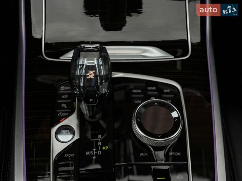 Внедорожник / Кроссовер BMW X7 2020 в Киеве