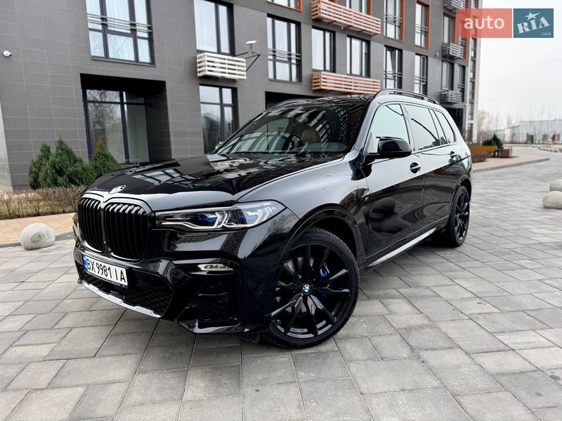 BMW X7 2021