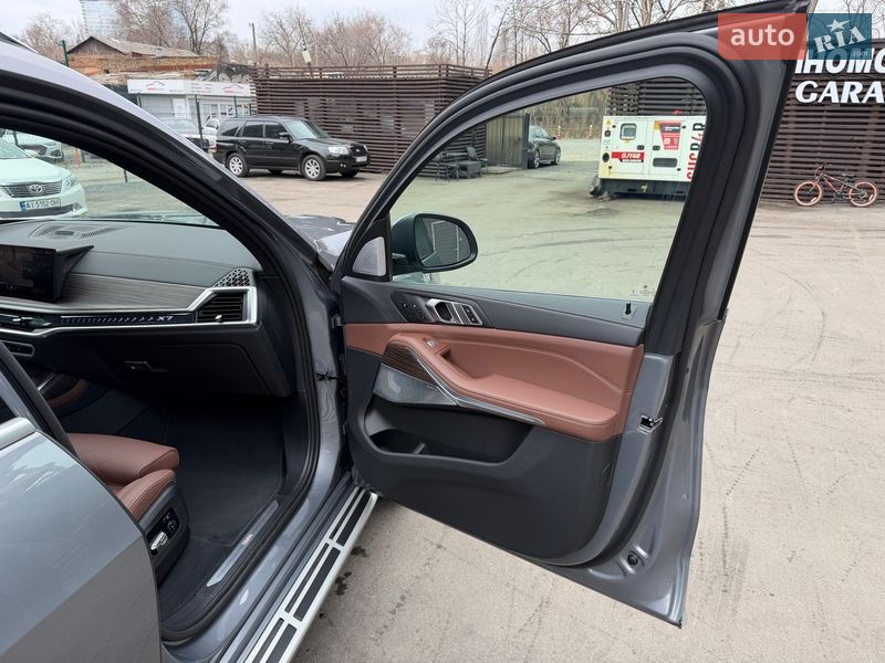 Внедорожник / Кроссовер BMW X7 2024 в Киеве фото 25 Внедорожник / Кроссовер BMW X7 2024 в Киеве