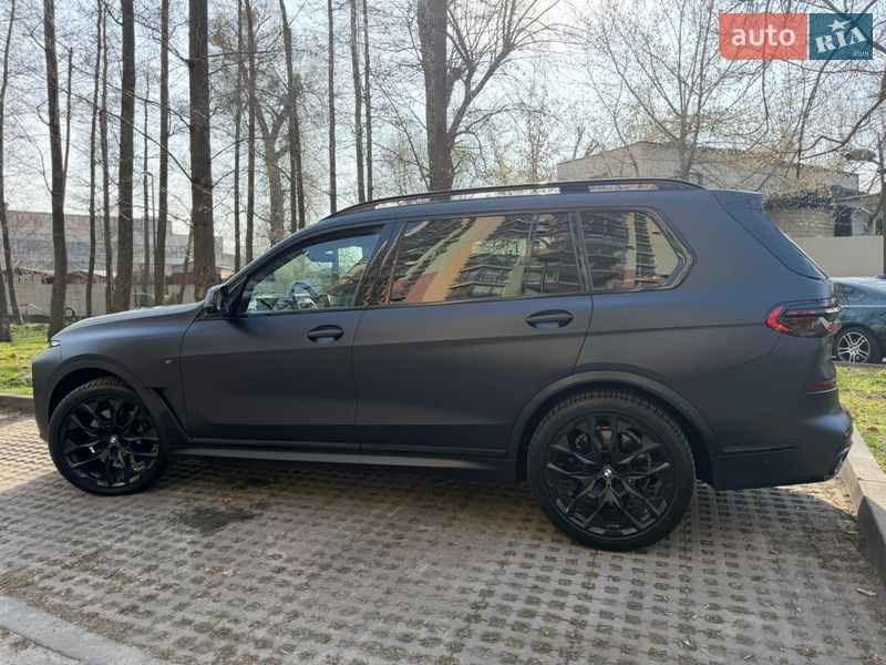 Позашляховик / Кросовер BMW X7 2023 в Києві фото 7 Позашляховик / Кросовер BMW X7 2023 в Києві