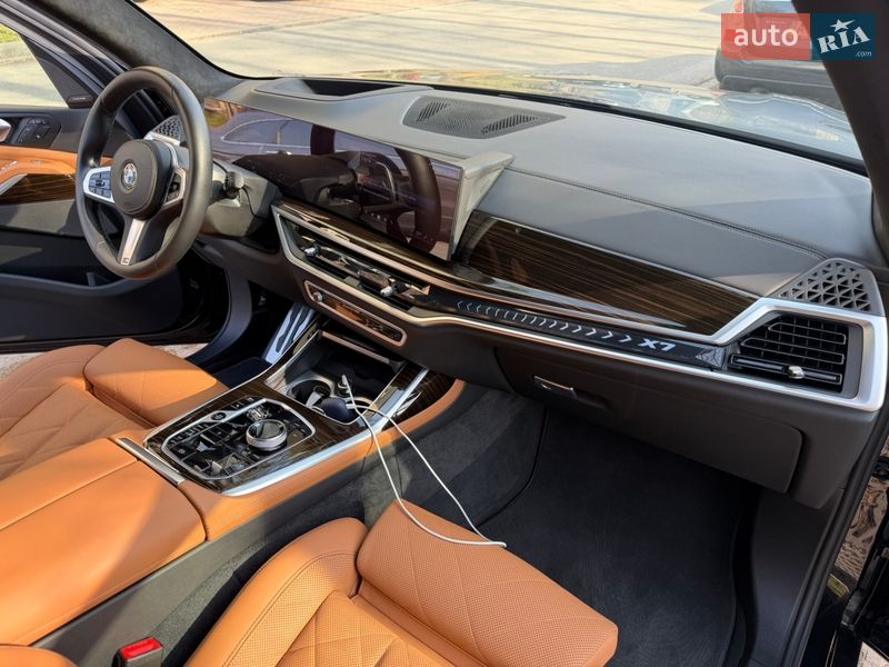 Позашляховик / Кросовер BMW X7 2023 в Києві фото 25 Позашляховик / Кросовер BMW X7 2023 в Києві