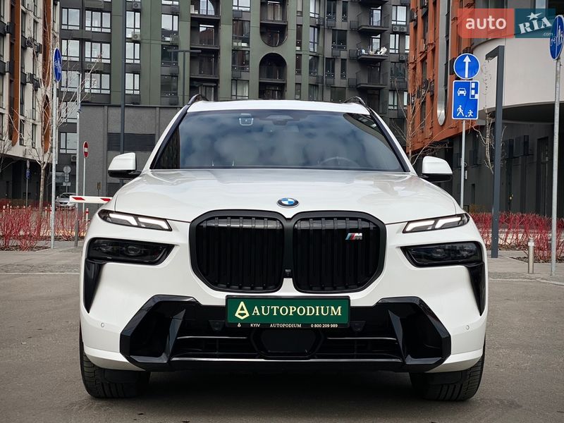BMW X7 2024