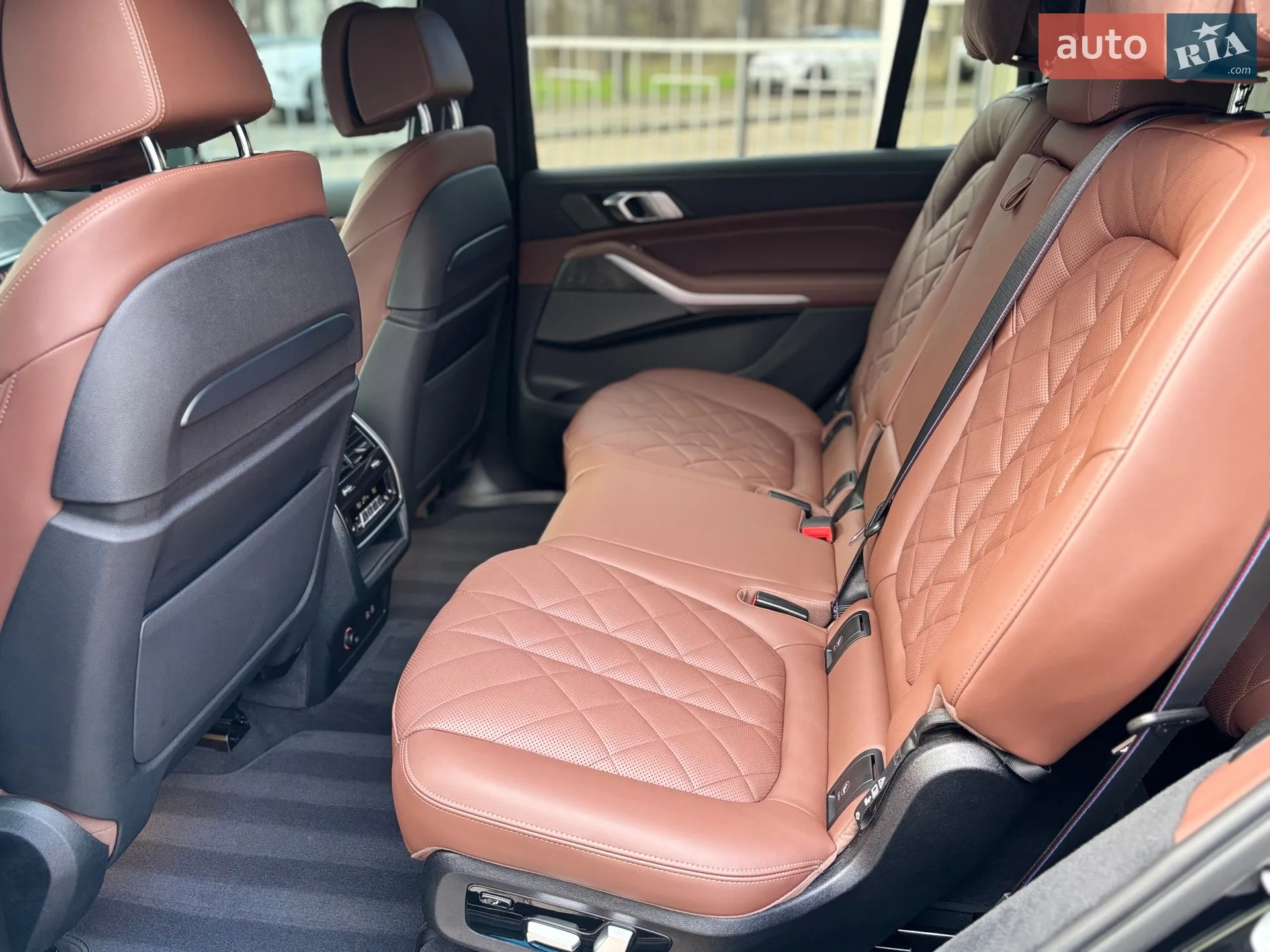2023 BMW X7 - мініатюра 34