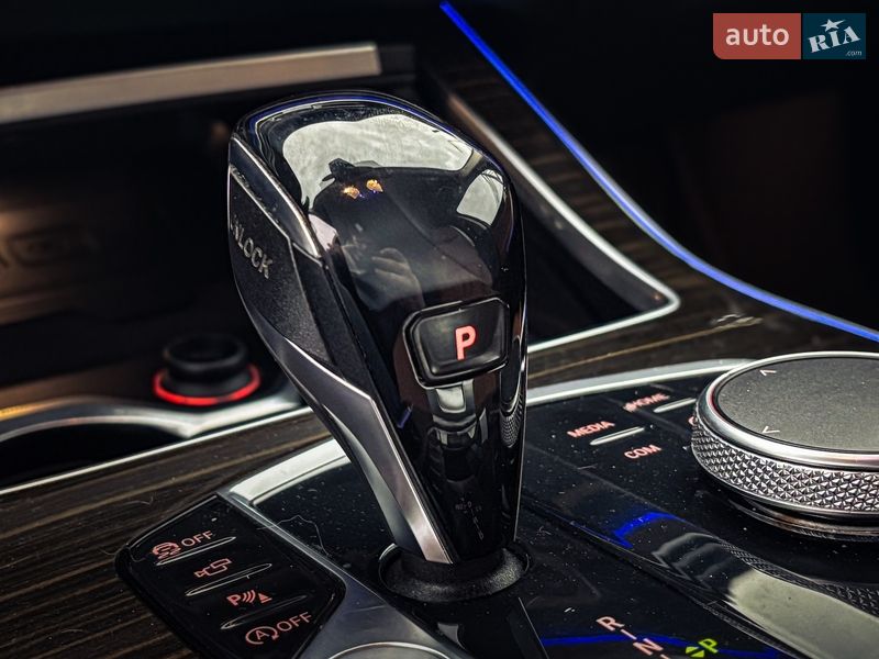 Внедорожник / Кроссовер BMW X7 2019 в Киеве