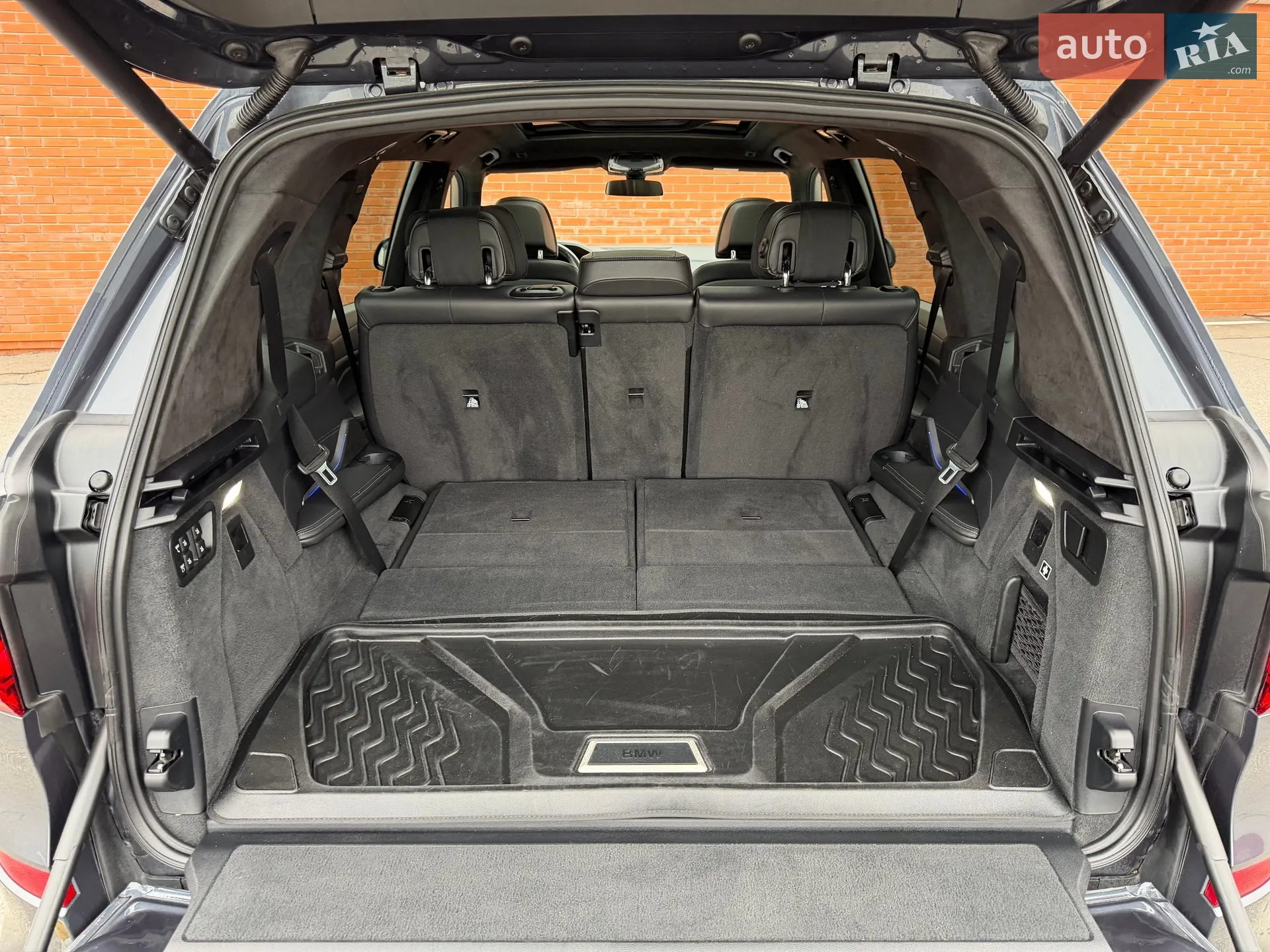2020 BMW X7 - мініатюра 71