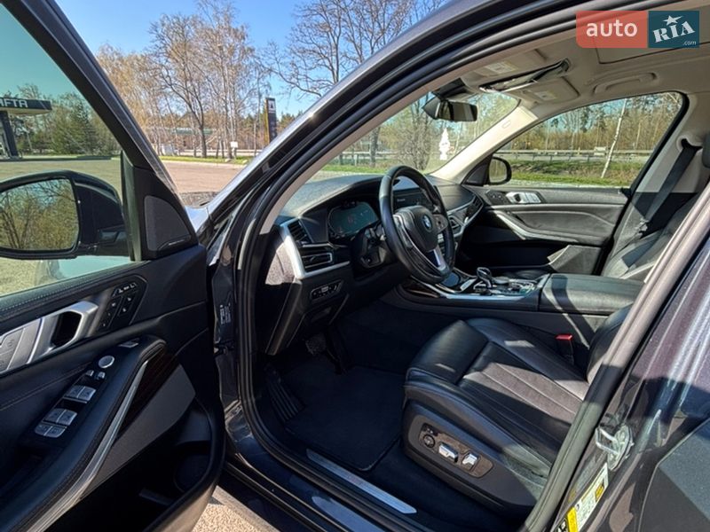 Позашляховик / Кросовер BMW X7 2020 в Києві