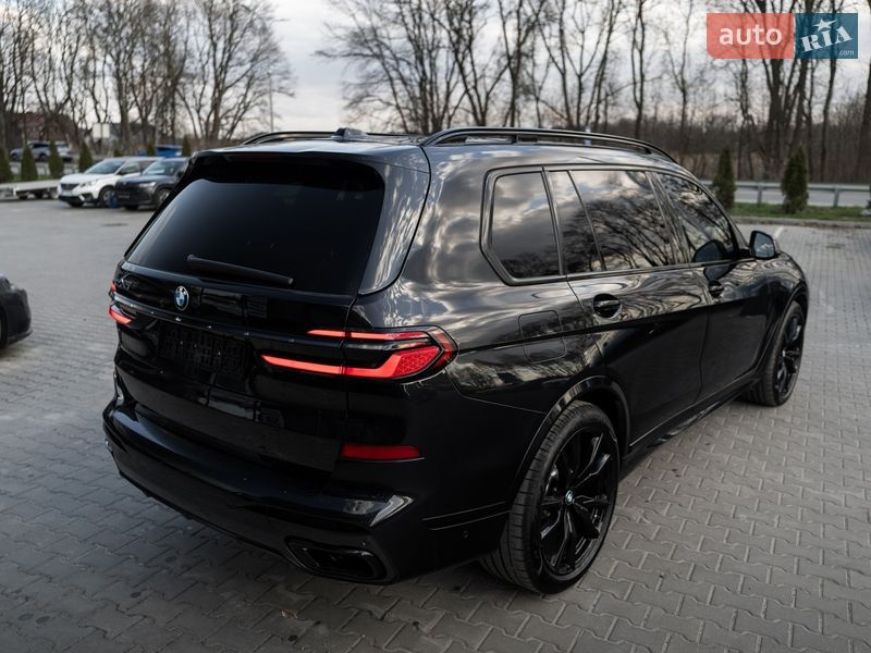 Позашляховик / Кросовер BMW X7 2025 в Львові фото 19 Позашляховик / Кросовер BMW X7 2025 в Львові