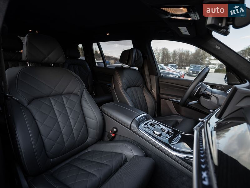 Позашляховик / Кросовер BMW X7 2025 в Львові фото 27 Позашляховик / Кросовер BMW X7 2025 в Львові