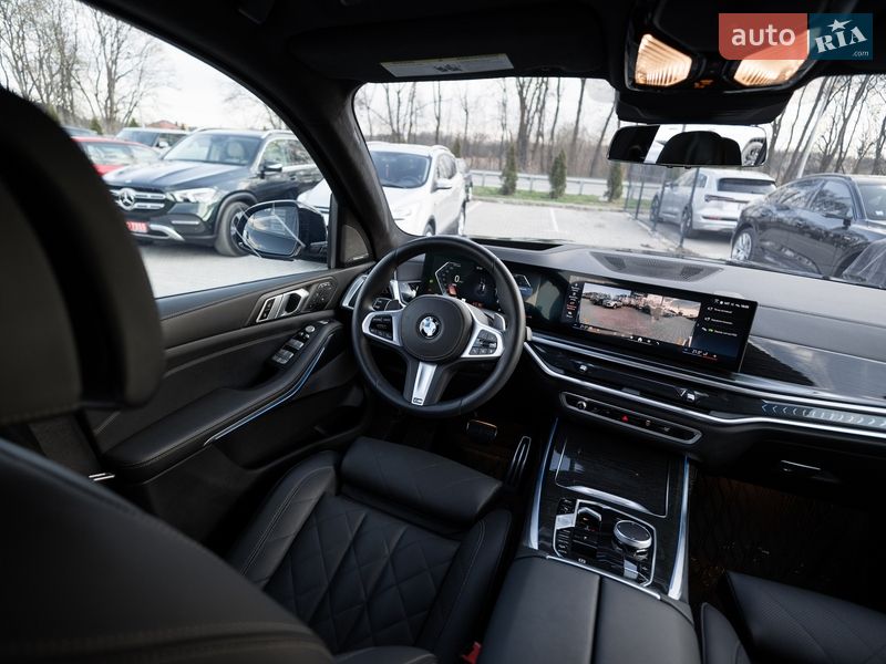 Позашляховик / Кросовер BMW X7 2025 в Львові фото 37 Позашляховик / Кросовер BMW X7 2025 в Львові
