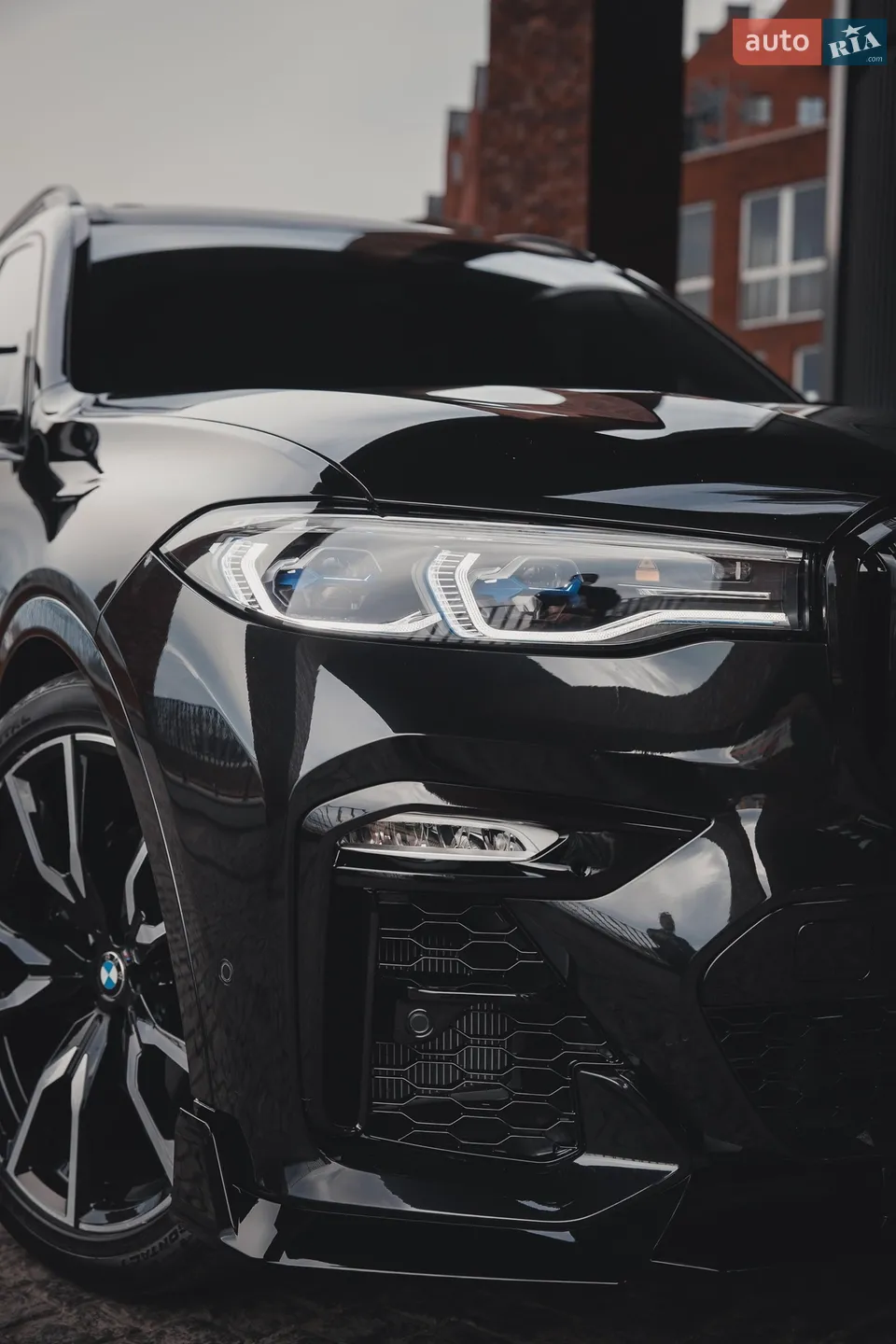 2021 BMW X7 - мініатюра 7