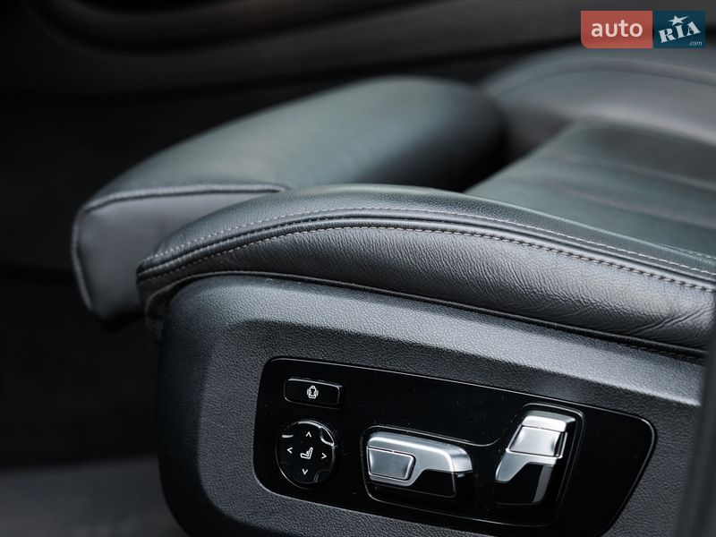 Внедорожник / Кроссовер BMW X7 2021 в Днепре