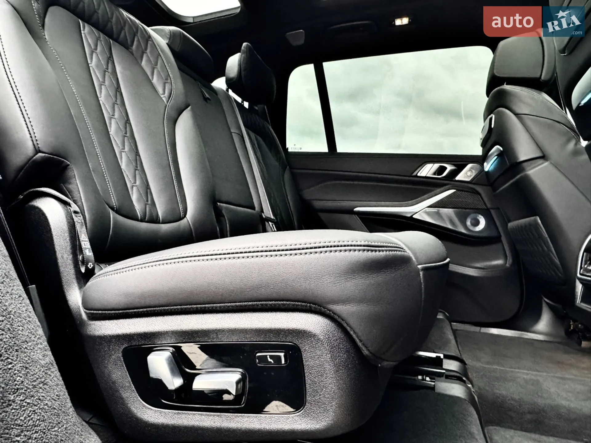 2023 BMW X7 - мініатюра 57