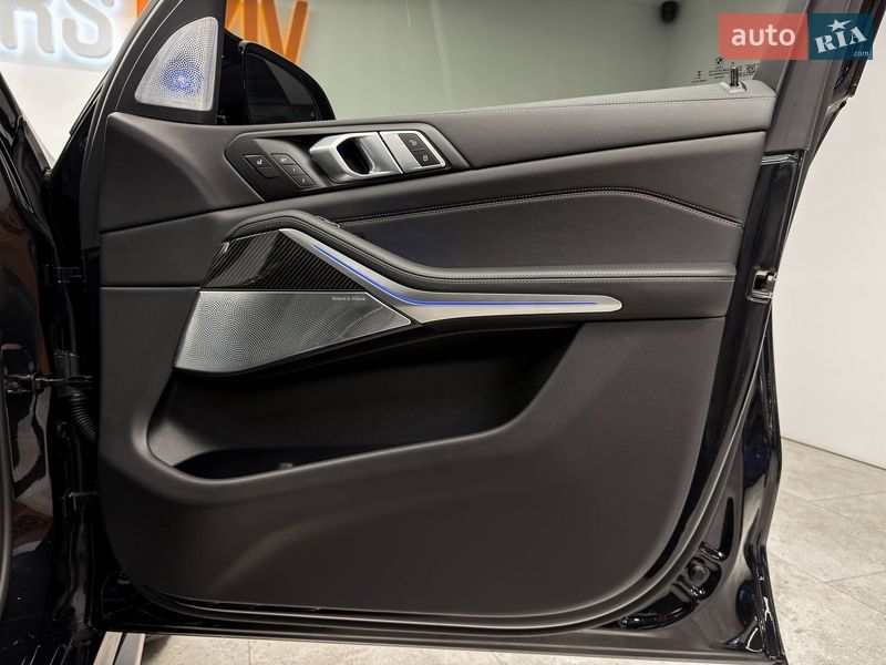 Внедорожник / Кроссовер BMW X7 2024 в Киеве